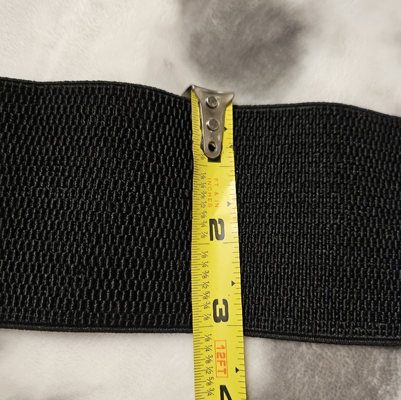 Sassy Stretchy Belt - Picture 4 of 4